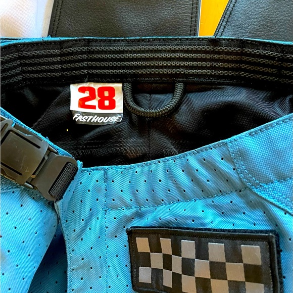 FASTHOUSE MOTORCYCLE PANTS - Picture 7 of 8